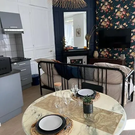 Le Saint-maur Apartament