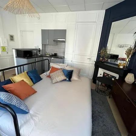 Le Saint-maur Apartmán *